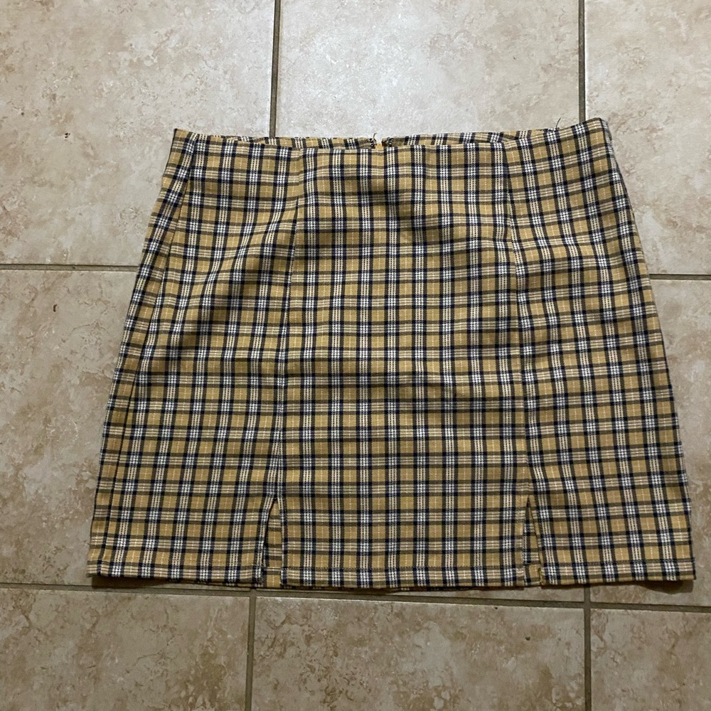 Aeropostale Plaid Skirt With Front Slits Size XL